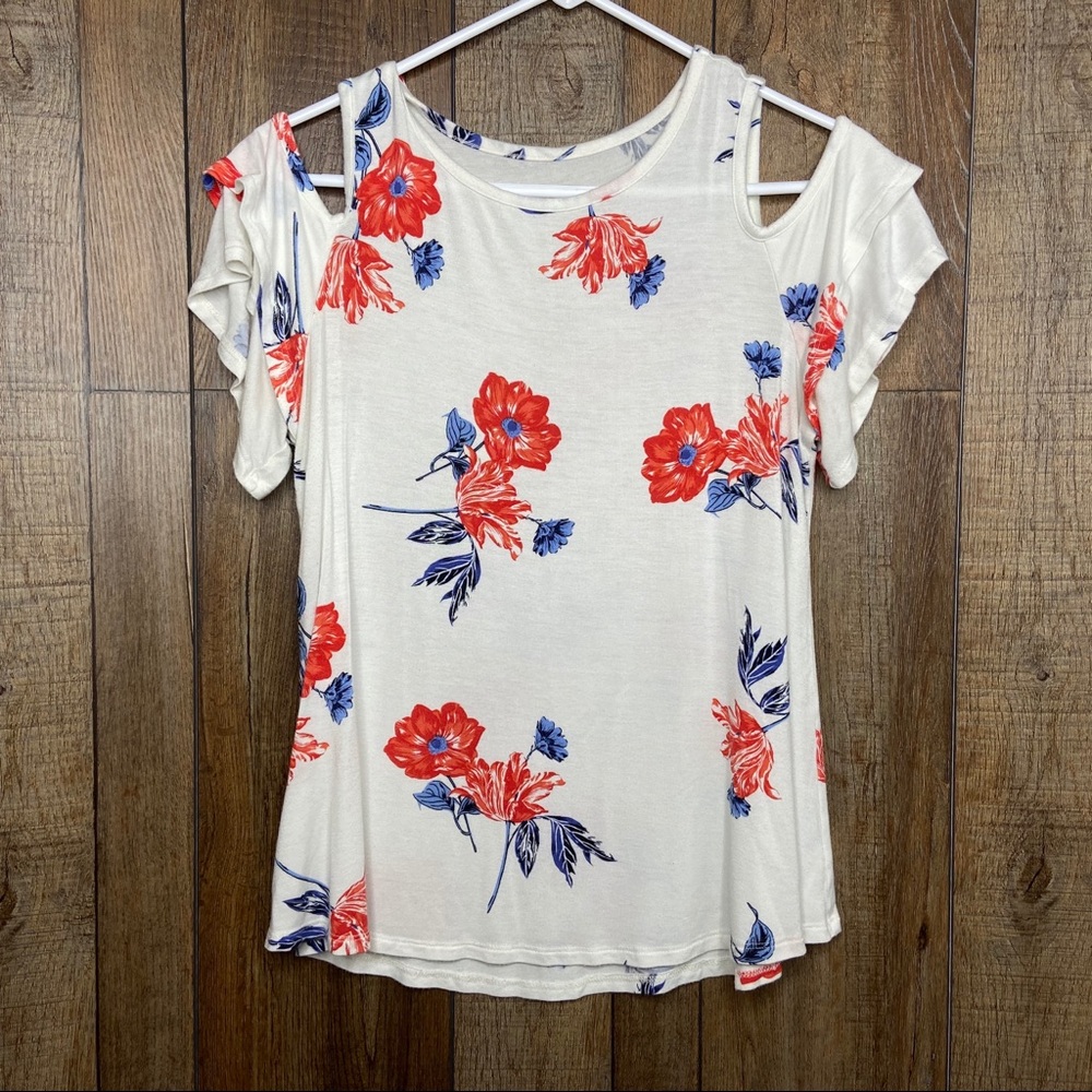 (Sold) Maurices | 24/7 Floral Top Tee Shirt